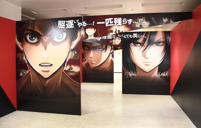 アニメ 進撃の巨人 原画展 エレンやリヴァイのガイドと共に死闘を振り返る ベルアラートニュース